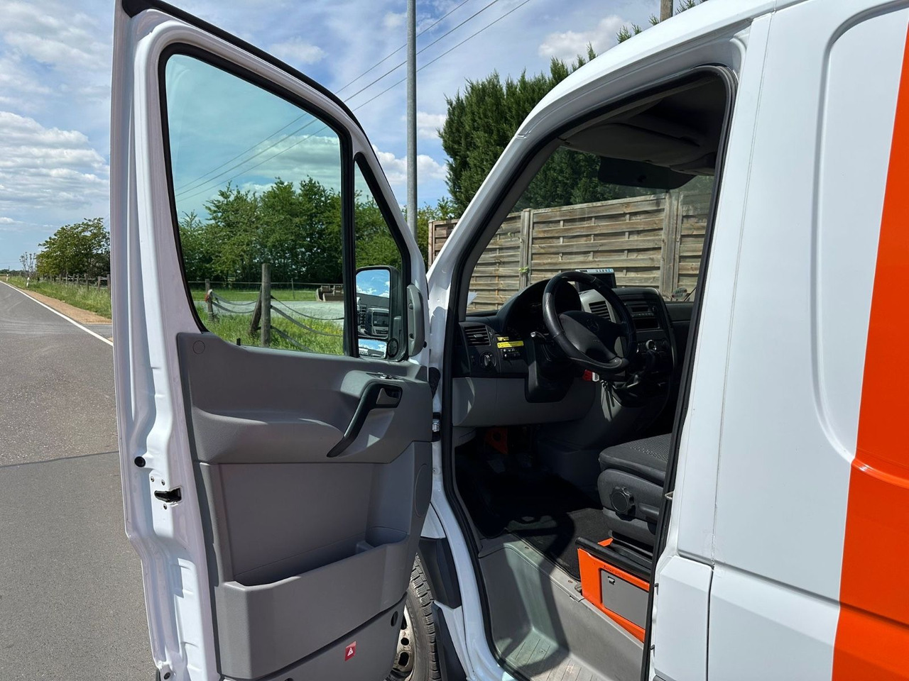 Vazdušna platforma montirana na kamion Mercedes-Benz Sprinter 515 CDI 4X4 13,2m Versailift ET-38-LFHD: slika 9