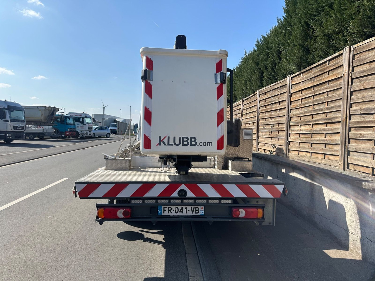 Renault Master III*Steiger 12m*orig.km*Topzustand* Renault Master III/Steiger 11,2m/orig.km*Topzustand* - Vazdušna platforma montirana na kamion, Dostavno vozilo: slika 5 Renault Master III*Steiger 12m*orig.km*Topzustand* Renault Master III/Steiger 11,2m/orig.km*Topzustand* - Vazdušna platforma montirana na kamion, Dostavno vozilo: slika 5