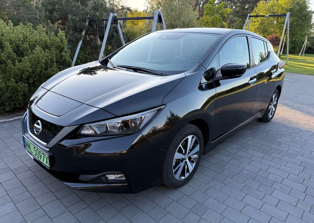 Nissan Leaf 40kWh Acenta - Automobil: slika 1 Nissan Leaf 40kWh Acenta - Automobil: slika 1