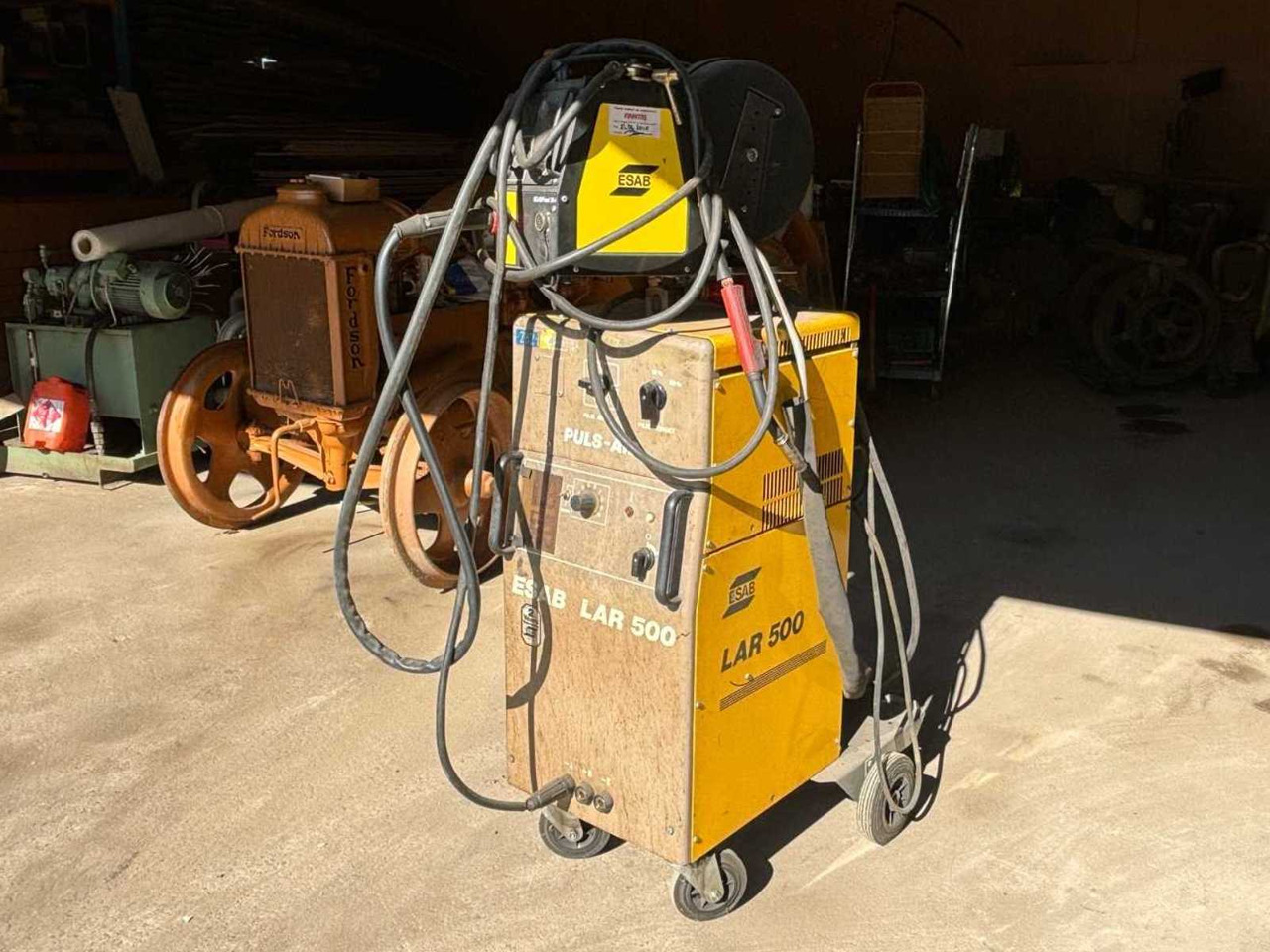 ESAB LAR 500 welding machine - Oprema za varenje: slika 2 ESAB LAR 500 welding machine - Oprema za varenje: slika 2