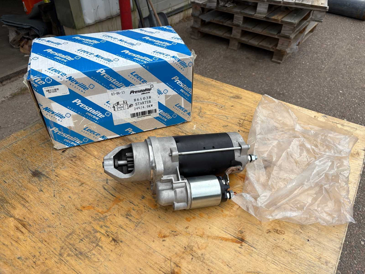 Starter motor Prestolite - Elektropokretač za Građevinska mašina: slika 1 Starter motor Prestolite - Elektropokretač za Građevinska mašina: slika 1