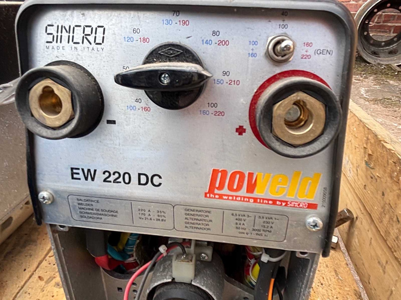Welding generator Sincro EW 220 DC - Oprema za varenje: slika 5 Welding generator Sincro EW 220 DC - Oprema za varenje: slika 5