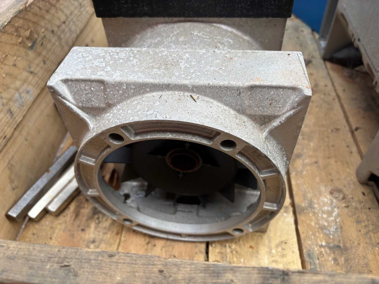 Welding generator Sincro EW 220 DC - Oprema za varenje: slika 3 Welding generator Sincro EW 220 DC - Oprema za varenje: slika 3