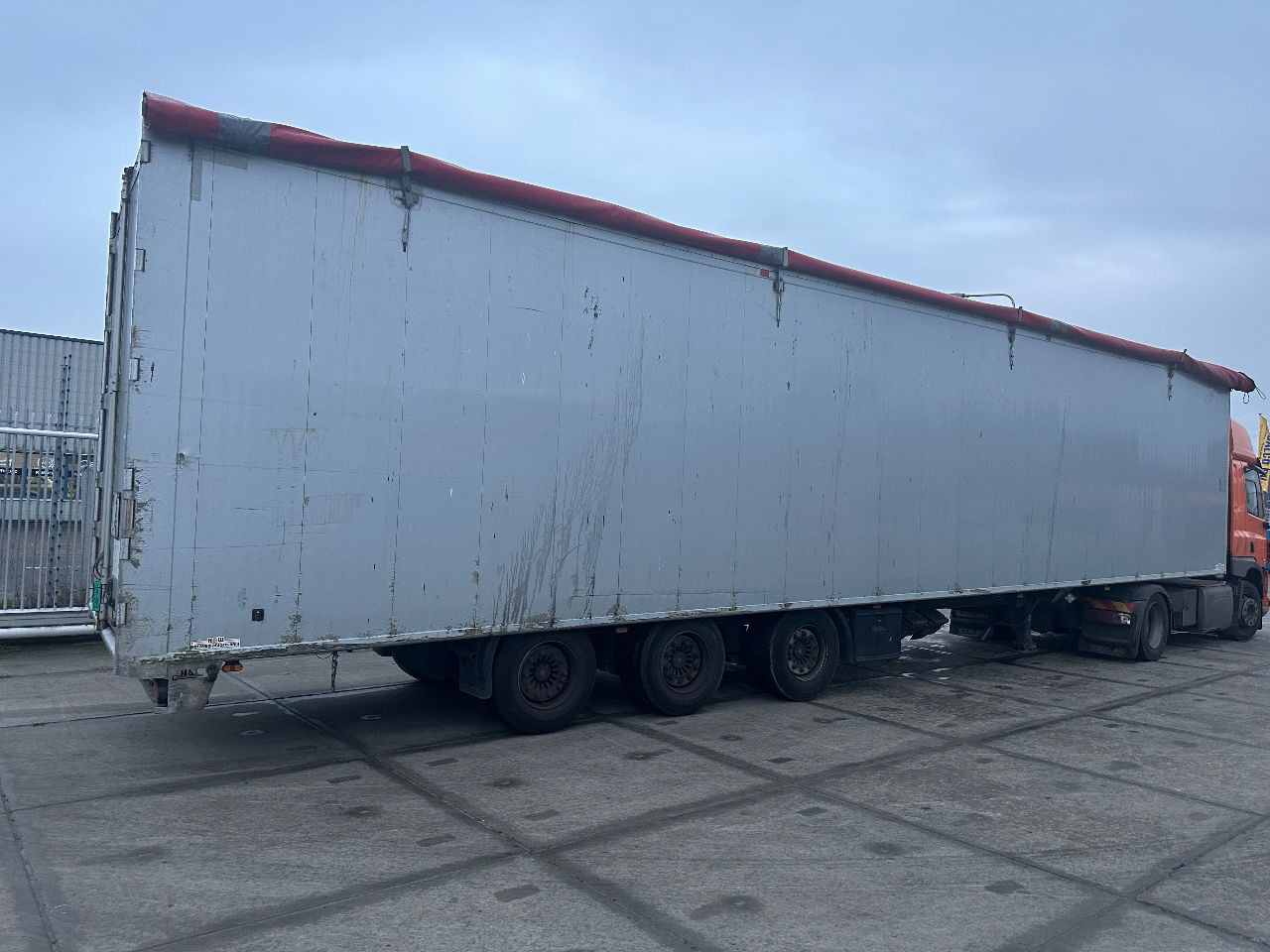 H&W Hdwkss38 - Poluprikolica sa pokretnim podom: slika 3 H&W Hdwkss38 - Poluprikolica sa pokretnim podom: slika 3