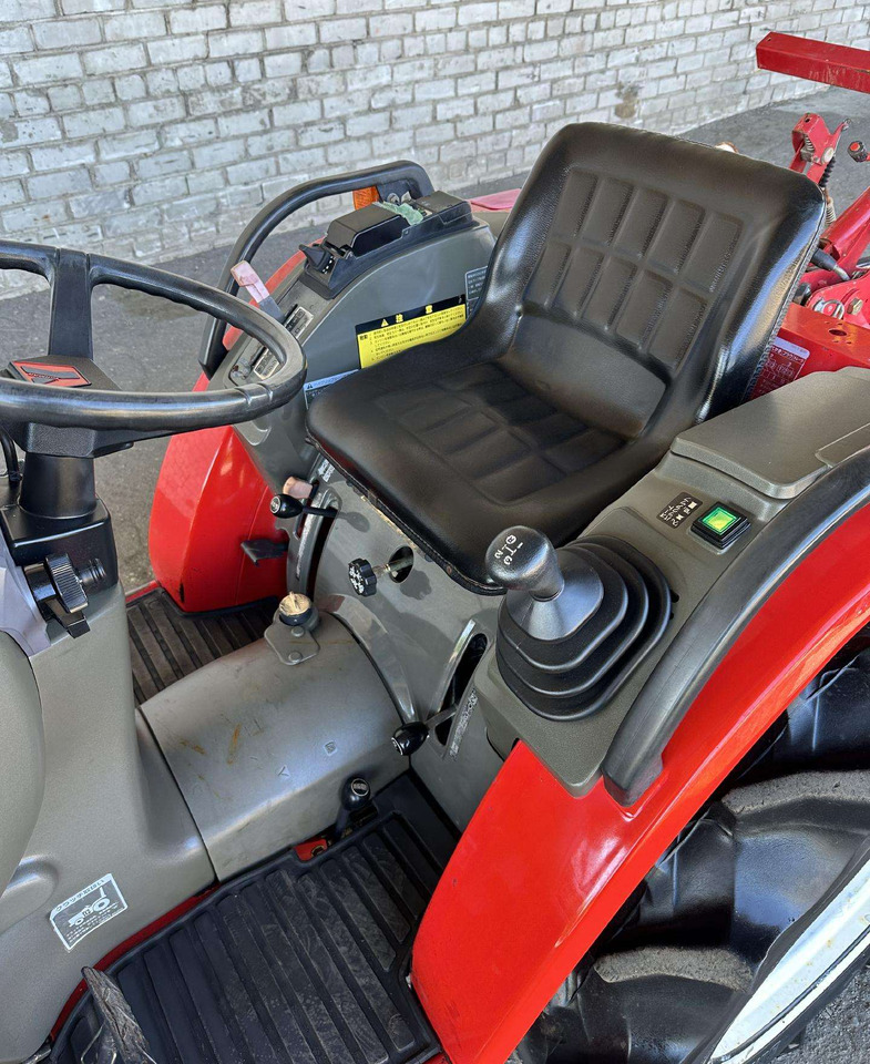 Yanmar F-180 - Traktor: slika 5 Yanmar F-180 - Traktor: slika 5
