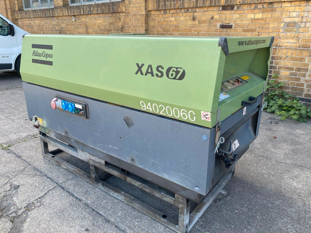 Atlas Copco Air Kompressor XAS67 G6,5 - Kompresor za vazduh: slika 1 Atlas Copco Air Kompressor XAS67 G6,5 - Kompresor za vazduh: slika 1