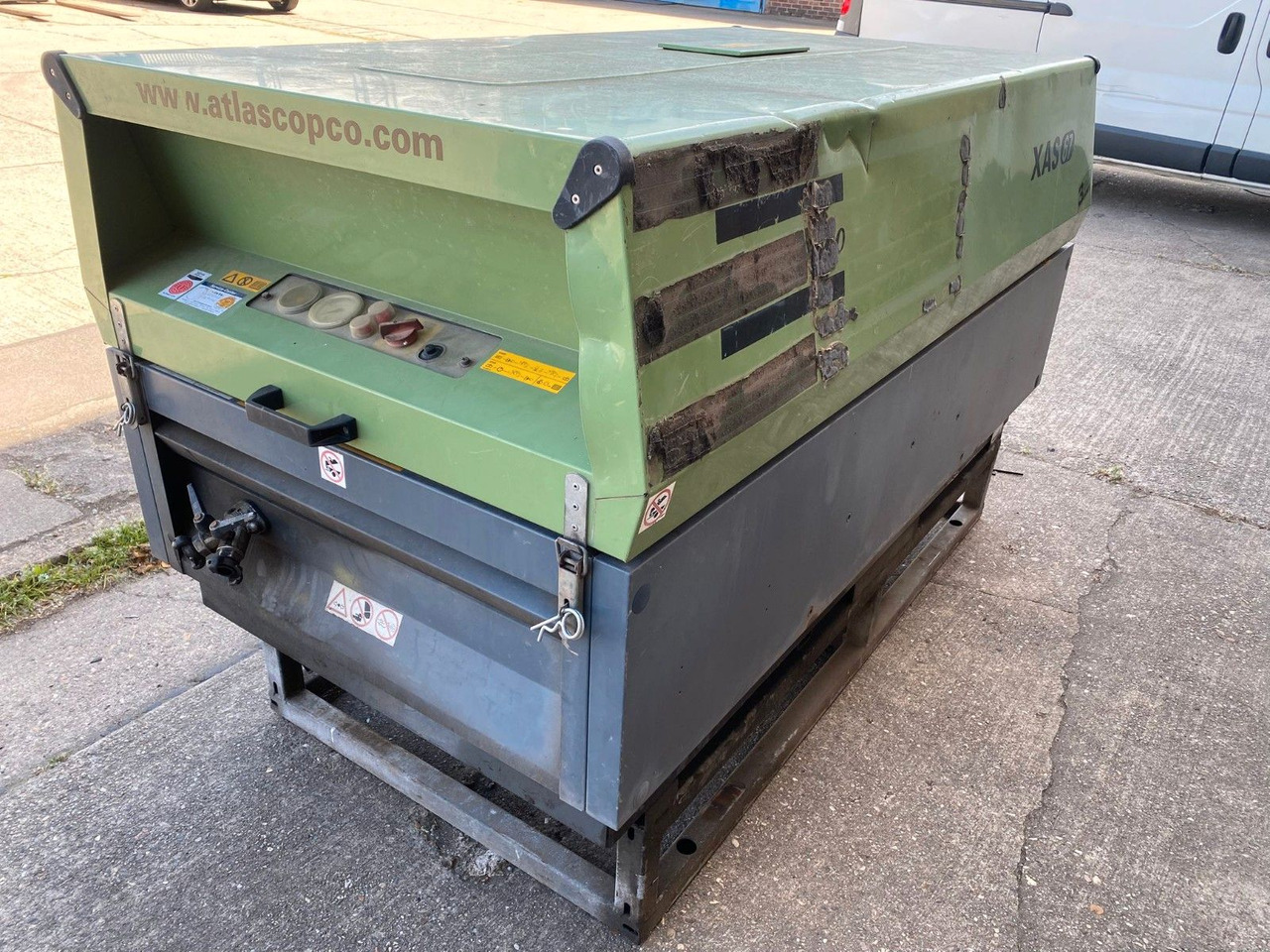 Atlas Copco Air Kompressor XAS67 G6,5 - Kompresor za vazduh: slika 2 Atlas Copco Air Kompressor XAS67 G6,5 - Kompresor za vazduh: slika 2
