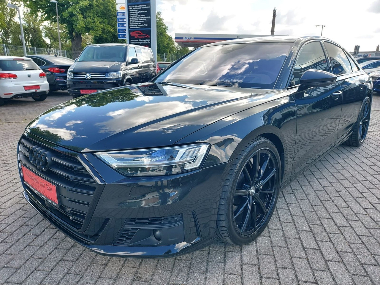 Audi A8 60 TDI quattro LED VOLL HEAD UP B&O VOLL VOL - Limuzina: slika 4 Audi A8 60 TDI quattro LED VOLL HEAD UP B&O VOLL VOL - Limuzina: slika 4