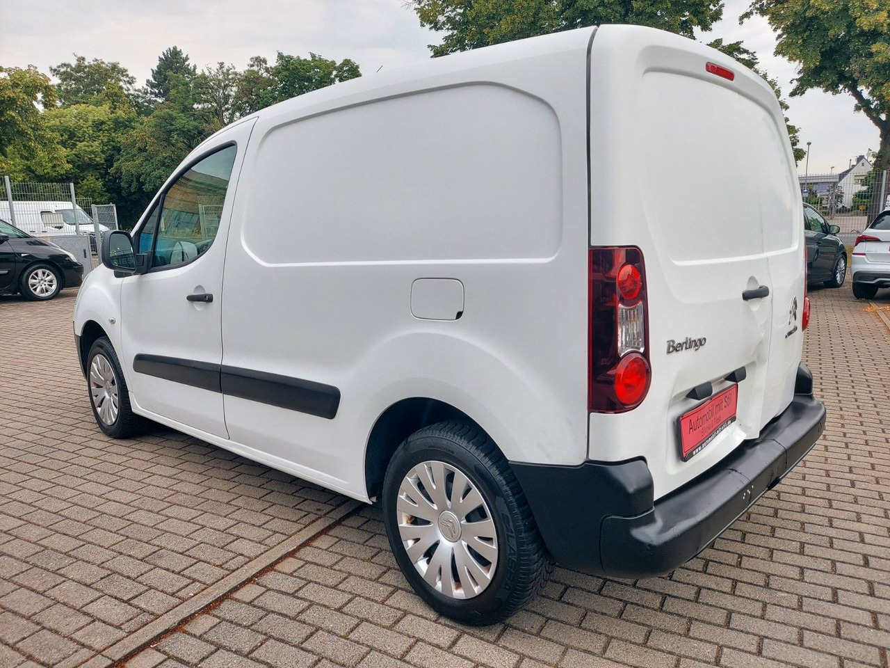 Citroën Berlingo Kasten Niveau B L1 Bluetooth - Putnički kombi: slika 5 Citroën Berlingo Kasten Niveau B L1 Bluetooth - Putnički kombi: slika 5