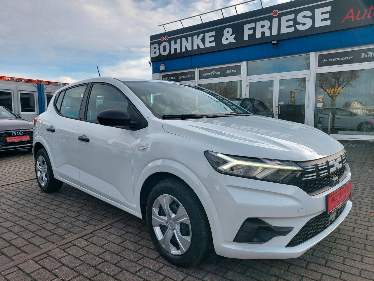 Dacia Sandero III Essential Klima DAB M+S Android PDC - Limuzina: slika 1 Dacia Sandero III Essential Klima DAB M+S Android PDC - Limuzina: slika 1