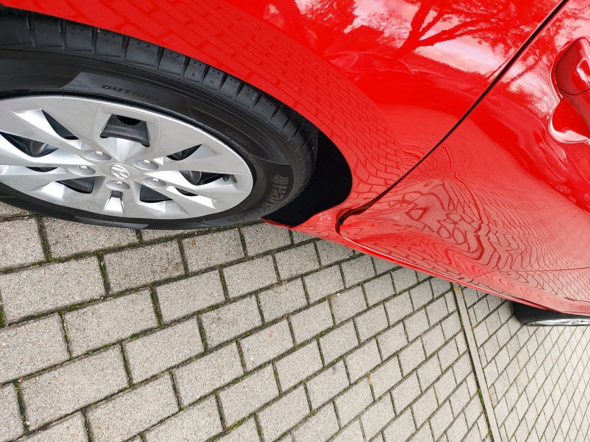 Hyundai i30 cw Pure Klima Spurasssist 8x Räder - Karavan: slika 3 Hyundai i30 cw Pure Klima Spurasssist 8x Räder - Karavan: slika 3