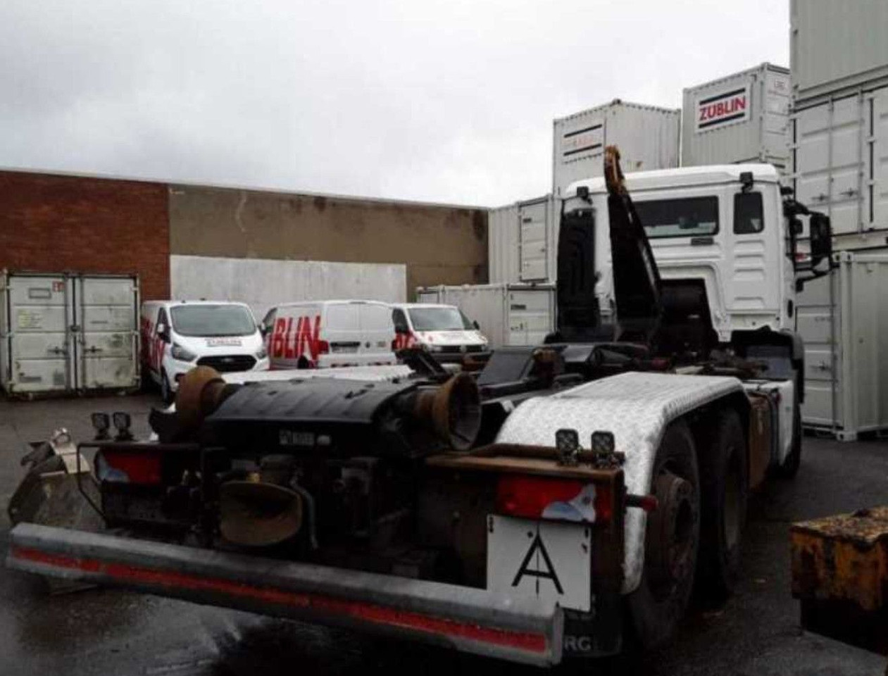 MAN 26.400 ABROLLER HIAB - Kamion sa hidrauličnom kukom: slika 5 MAN 26.400 ABROLLER HIAB - Kamion sa hidrauličnom kukom: slika 5