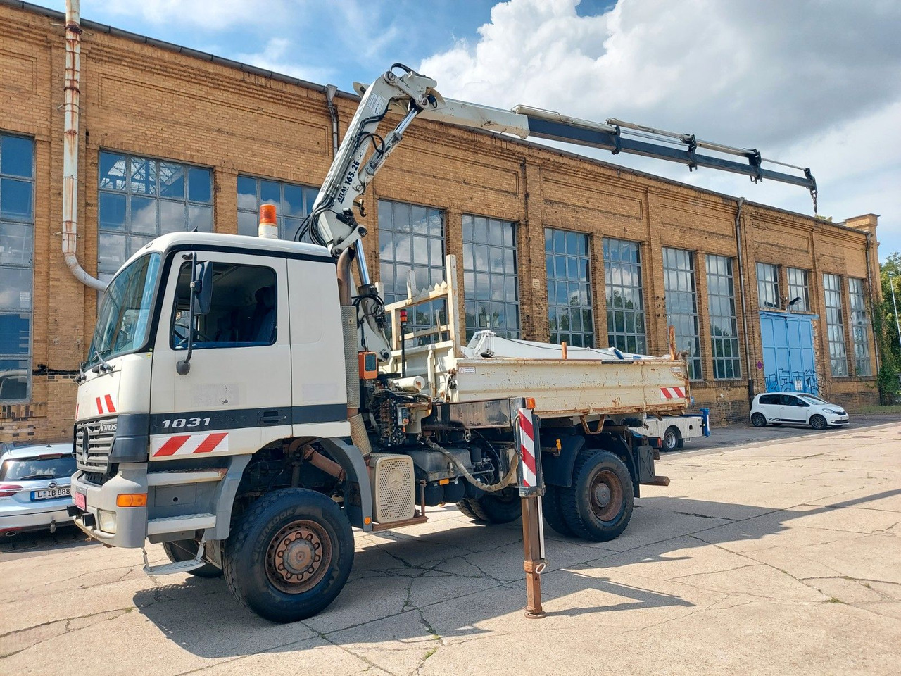 Mercedes-Benz ACTROS 1831 4X4 KRAN MEILER ALLRAD ATLAS 165.2E - Istovarivač, Kamion sa dizalicom: slika 3 Mercedes-Benz ACTROS 1831 4X4 KRAN MEILER ALLRAD ATLAS 165.2E - Istovarivač, Kamion sa dizalicom: slika 3