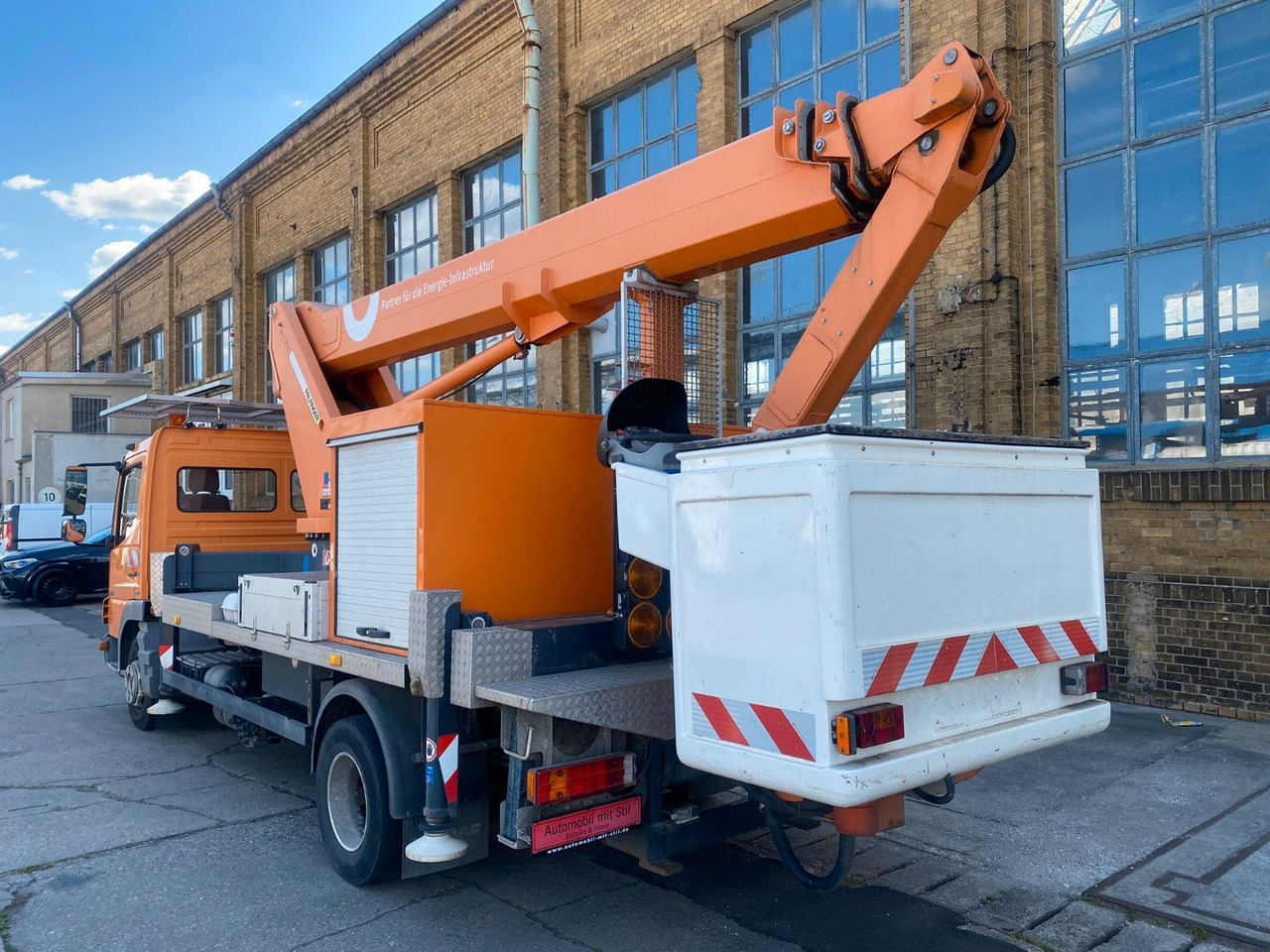 Mercedes-Benz ATEGO WUMAG ELEVANT WT230 23m TÜV - Vazdušna platforma montirana na kamion: slika 3 Mercedes-Benz ATEGO WUMAG ELEVANT WT230 23m TÜV - Vazdušna platforma montirana na kamion: slika 3