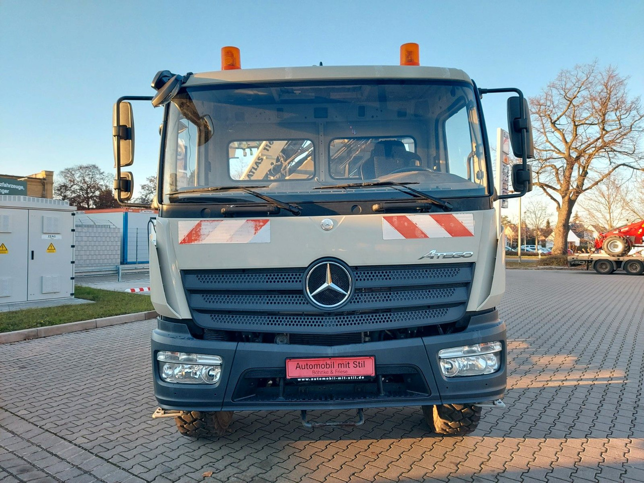 Mercedes-Benz Atego / 1324 MEILLER 4X4 KRAN ATLAS 116.3 Kipper - Istovarivač, Kamion sa dizalicom: slika 4 Mercedes-Benz Atego / 1324 MEILLER 4X4 KRAN ATLAS 116.3 Kipper - Istovarivač, Kamion sa dizalicom: slika 4