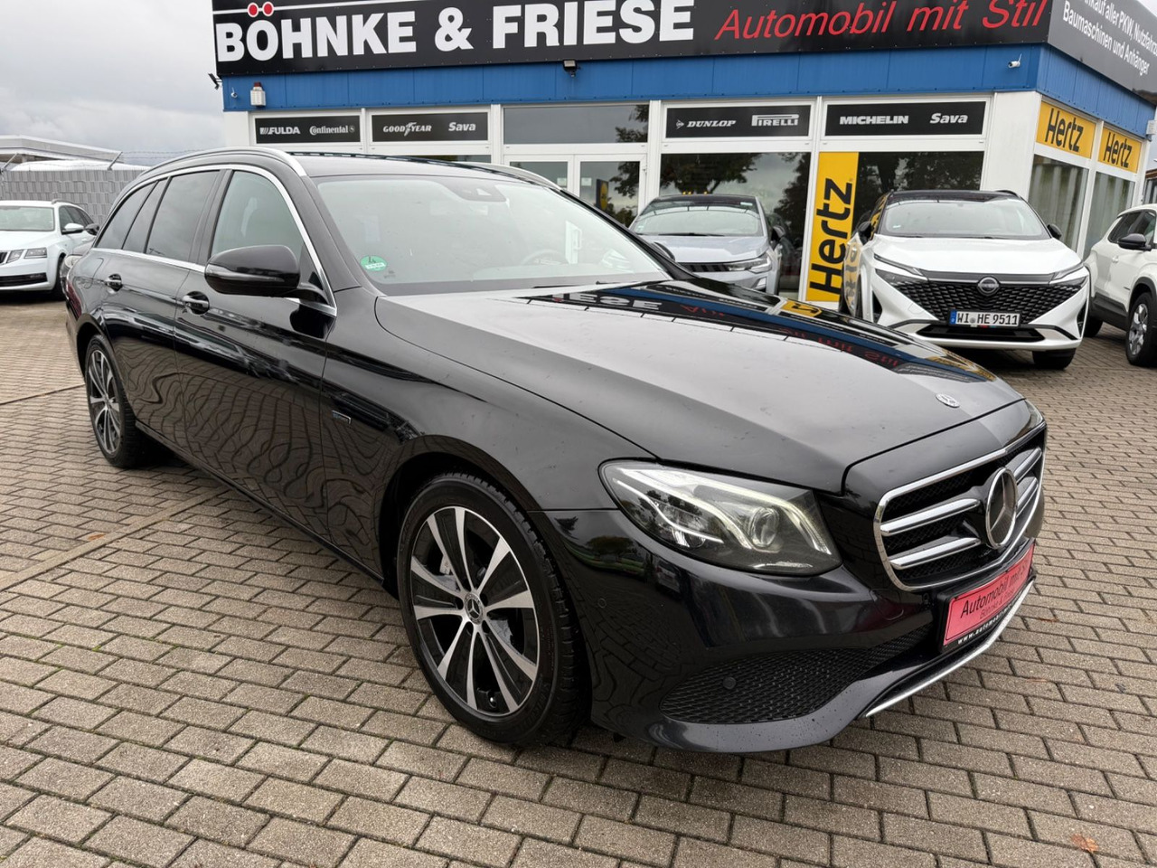 Mercedes-Benz E -Klasse T-Modell E 300 de LED NAVI ACC TEILLED - Karavan: slika 2 Mercedes-Benz E -Klasse T-Modell E 300 de LED NAVI ACC TEILLED - Karavan: slika 2