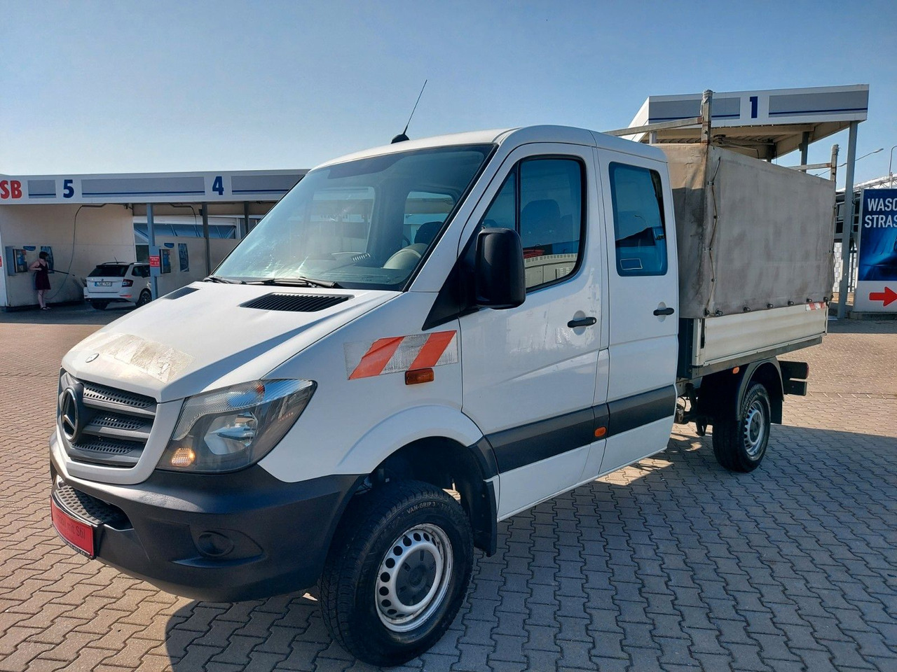 Mercedes-Benz Sprinter II Pritsche DoKa 316 4X4 6Sitze Klima - Dostavno vozilo sa ceradom, Dostavno vozilo sa duplom kabinom: slika 3 Mercedes-Benz Sprinter II Pritsche DoKa 316 4X4 6Sitze Klima - Dostavno vozilo sa ceradom, Dostavno vozilo sa duplom kabinom: slika 3