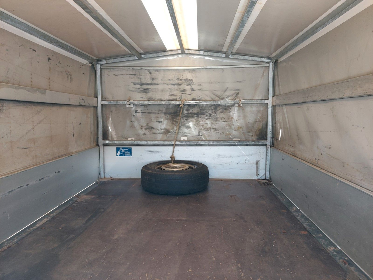Mercedes-Benz Sprinter II Pritsche/DoKa 316 CDI 4X4 KLIMA - Dostavno vozilo sa ceradom, Dostavno vozilo sa duplom kabinom: slika 2 Mercedes-Benz Sprinter II Pritsche/DoKa 316 CDI 4X4 KLIMA - Dostavno vozilo sa ceradom, Dostavno vozilo sa duplom kabinom: slika 2