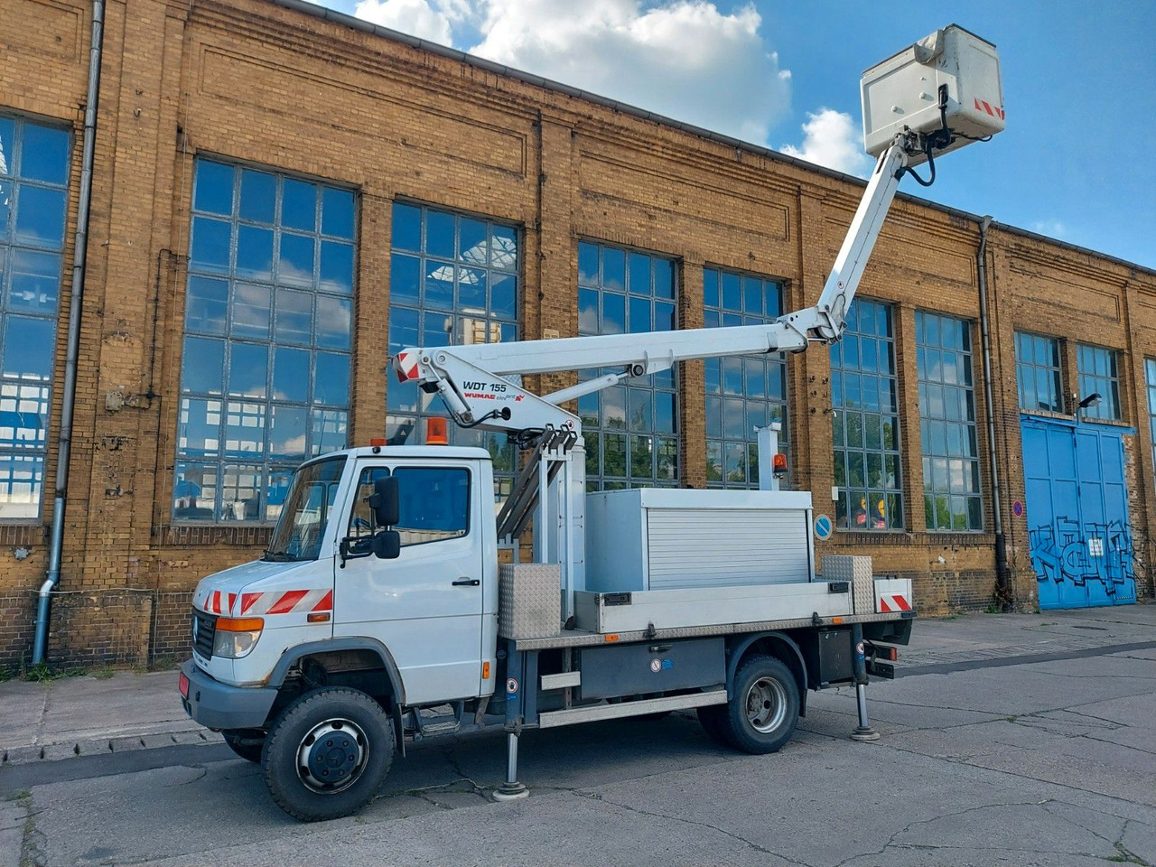 Mercedes-Benz VARIO 814D HUB Steiger WUMAG WDT 155 4X4 ALLRAD - Vazdušna platforma montirana na kamion: slika 1 Mercedes-Benz VARIO 814D HUB Steiger WUMAG WDT 155 4X4 ALLRAD - Vazdušna platforma montirana na kamion: slika 1