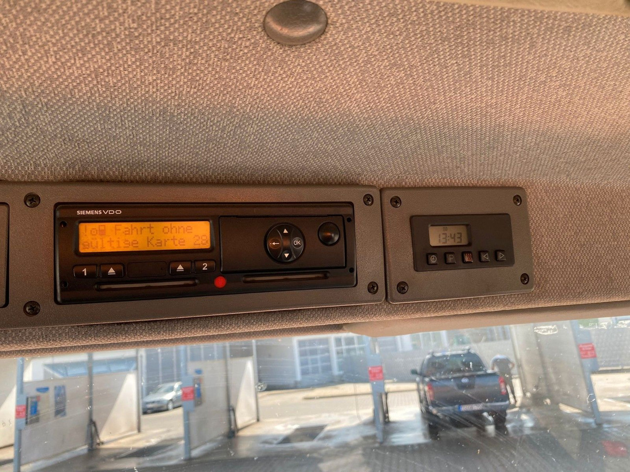 Vazdušna platforma montirana na kamion Mercedes-Benz VARIO 816D 4x4 HUB Steiger Ruthmann K130: slika 17 Vazdušna platforma montirana na kamion Mercedes-Benz VARIO 816D 4x4 HUB Steiger Ruthmann K130: slika 17