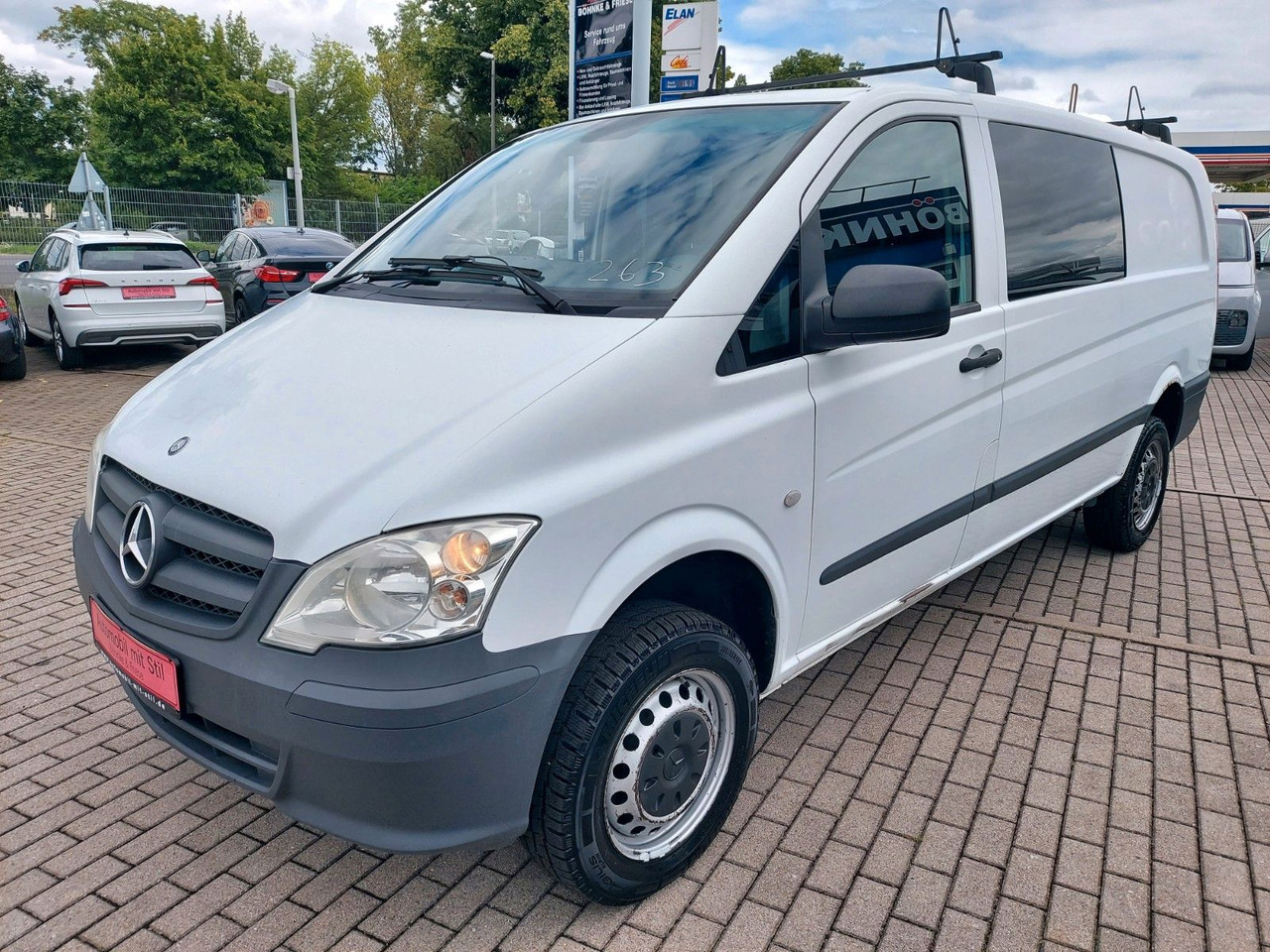 Mercedes-Benz Vito Mixto 4x4 116 extralang Automatik 5 Sitze - Putnički kombi: slika 4 Mercedes-Benz Vito Mixto 4x4 116 extralang Automatik 5 Sitze - Putnički kombi: slika 4