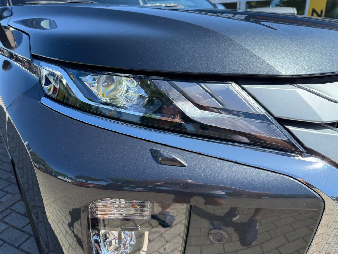 Mitsubishi L200 Basis Doppelkabine 4WD LED LEDER NAVI ACC - SUVSUV: slika 3 Mitsubishi L200 Basis Doppelkabine 4WD LED LEDER NAVI ACC - SUVSUV: slika 3