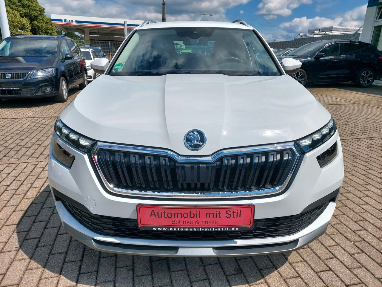 Skoda Kamiq Style LED Radar Navi DAB Sound - SUVSUV: slika 2 Skoda Kamiq Style LED Radar Navi DAB Sound - SUVSUV: slika 2