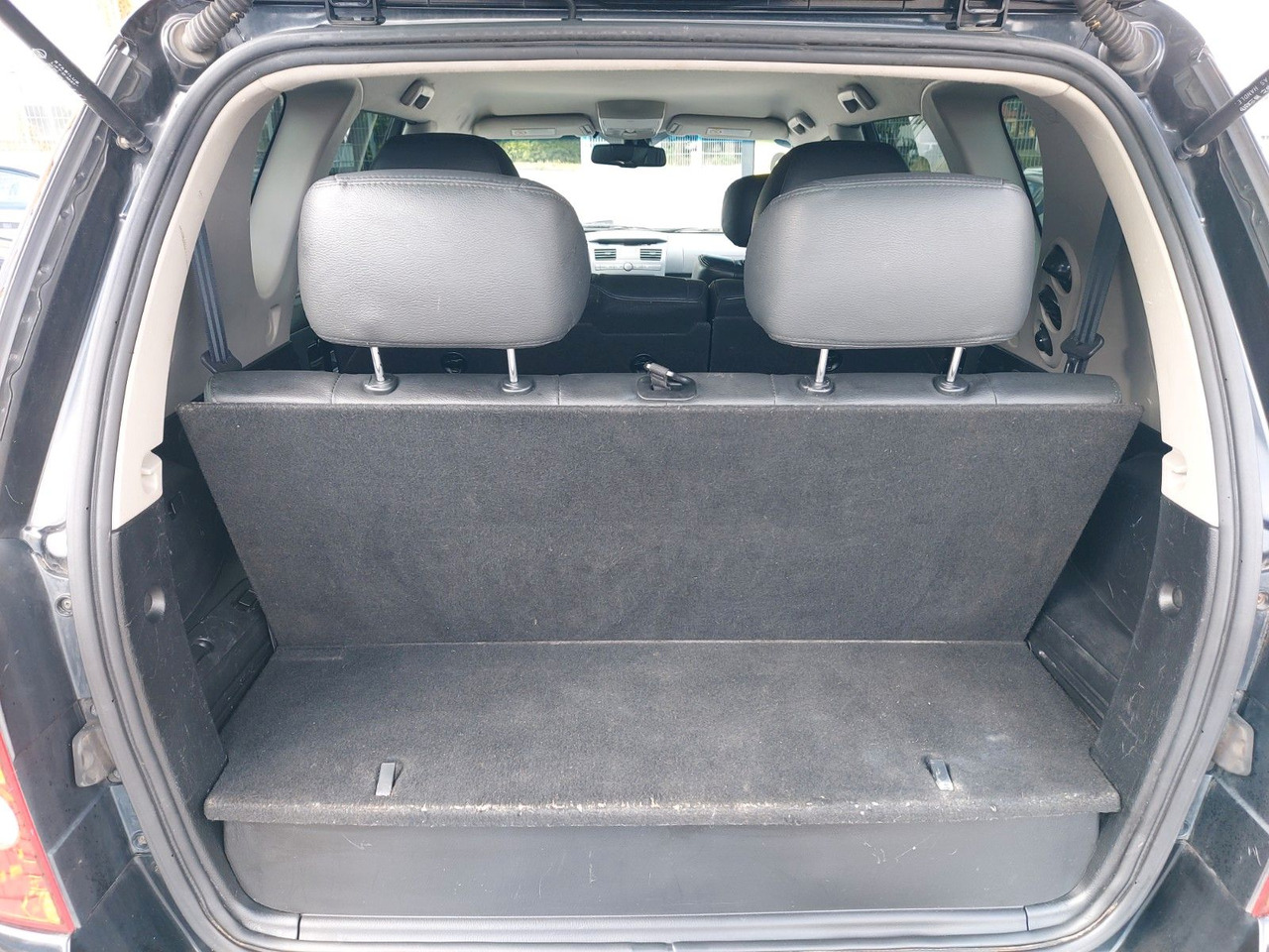 SUVSUV Ssangyong REXTON Rexton II Automatik 7 Sitze Leder 4x4: slika 22 SUVSUV Ssangyong REXTON Rexton II Automatik 7 Sitze Leder 4x4: slika 22