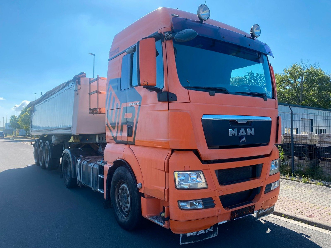 MAN TGX 18.440 4x2 KIPPHYDRAULIK - Tegljač: slika 2 MAN TGX 18.440 4x2 KIPPHYDRAULIK - Tegljač: slika 2