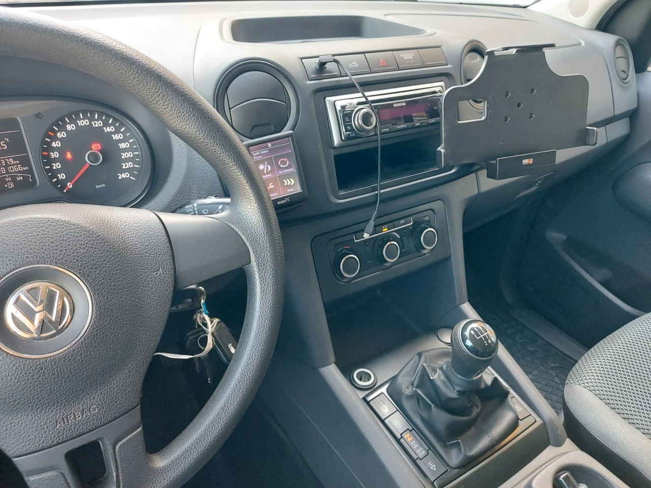 SUVSUV Volkswagen Amarok Basis DoubleCab 4x4 Klima Standheizung: slika 12