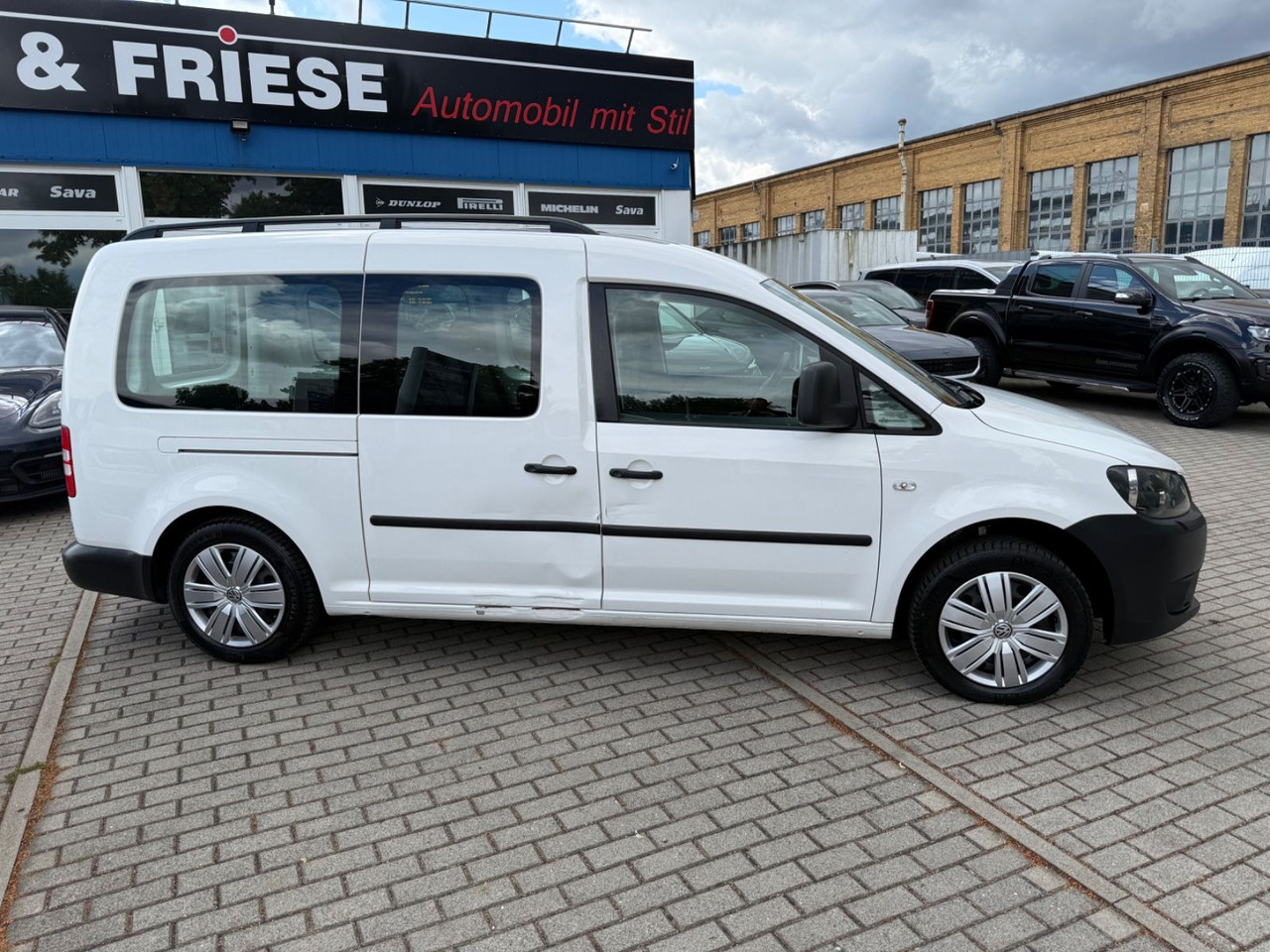 Volkswagen Caddy Maxi KastenKombi 5 SITZER KLIMAA SHZ AHK - Putnički kombi: slika 3 Volkswagen Caddy Maxi KastenKombi 5 SITZER KLIMAA SHZ AHK - Putnički kombi: slika 3