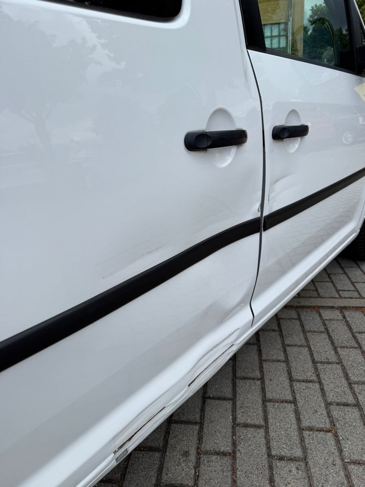 Volkswagen Caddy Maxi KastenKombi 5 SITZER KLIMAA SHZ AHK - Putnički kombi: slika 5 Volkswagen Caddy Maxi KastenKombi 5 SITZER KLIMAA SHZ AHK - Putnički kombi: slika 5