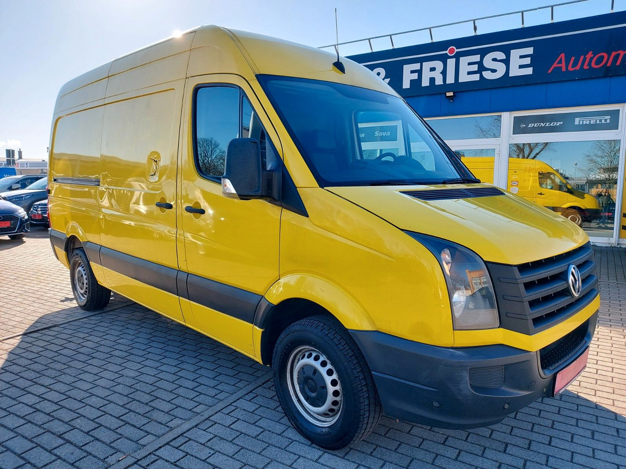Volkswagen Crafter Kasten 35 mittel L2H2 Hochdach KLIMA AHK - Furgon: slika 3 Volkswagen Crafter Kasten 35 mittel L2H2 Hochdach KLIMA AHK - Furgon: slika 3