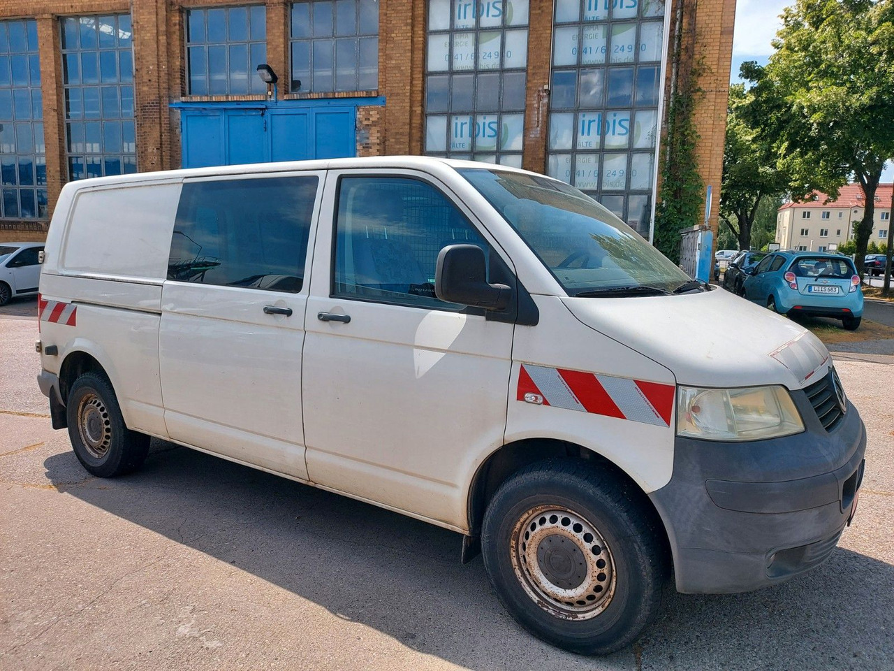Volkswagen T5 Transporter Kombi Kasten 4Motion lang - Putnički kombi: slika 3 Volkswagen T5 Transporter Kombi Kasten 4Motion lang - Putnički kombi: slika 3