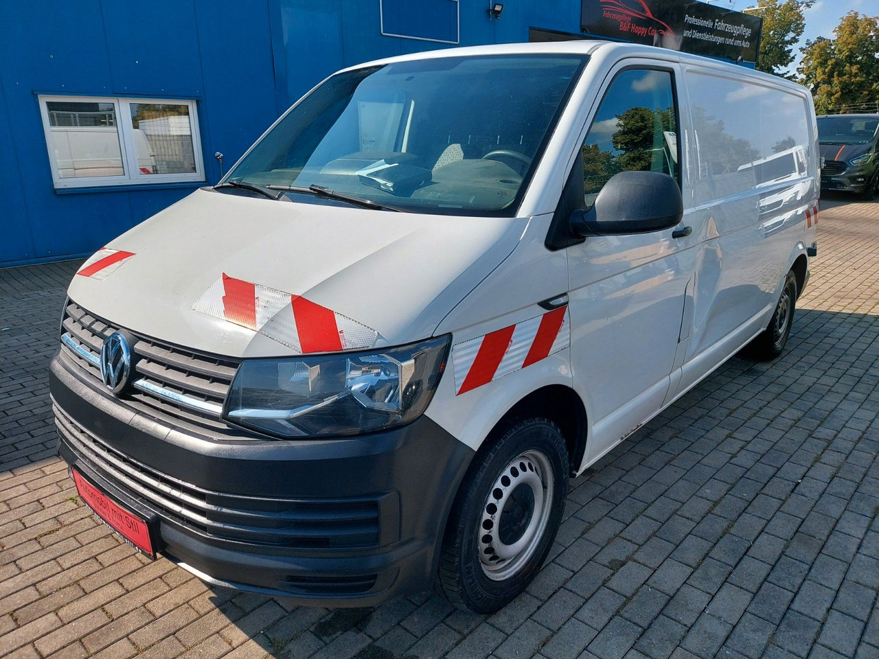 Volkswagen T6 Transporter Kasten Kombi lang Motorschaden - Putnički kombi: slika 4 Volkswagen T6 Transporter Kasten Kombi lang Motorschaden - Putnički kombi: slika 4