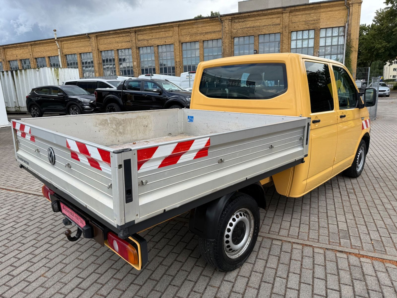 Volkswagen T6 Transporter Pritsche DOKA KLIMA NAVI - Dostavno vozilo sa otvorenom sandukom, Dostavno vozilo sa duplom kabinom: slika 4 Volkswagen T6 Transporter Pritsche DOKA KLIMA NAVI - Dostavno vozilo sa otvorenom sandukom, Dostavno vozilo sa duplom kabinom: slika 4