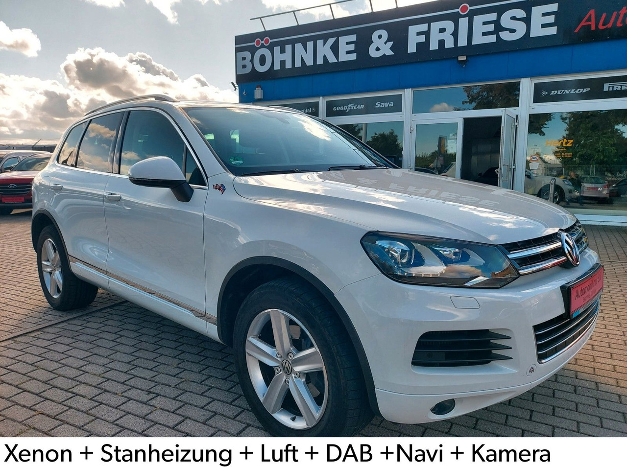Volkswagen Touareg V6 TDI Xenon Leder DAB Luft Standheiz - SUVSUV: slika 1 Volkswagen Touareg V6 TDI Xenon Leder DAB Luft Standheiz - SUVSUV: slika 1