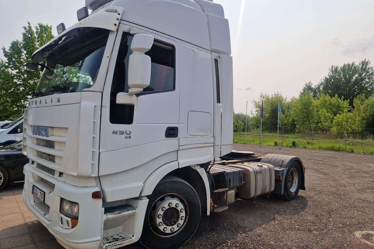 Iveco Stralis 440 ST - Tegljač: slika 2 Iveco Stralis 440 ST - Tegljač: slika 2