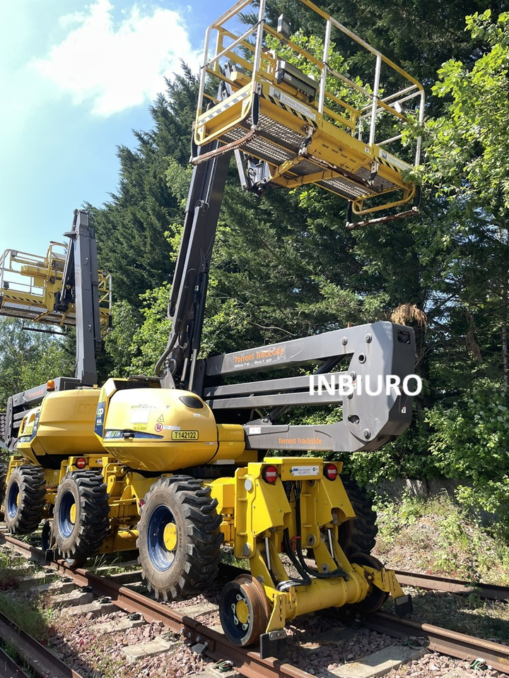 MANITOU ART17H Rail Products - Zglobna platforma: slika 1 MANITOU ART17H Rail Products - Zglobna platforma: slika 1
