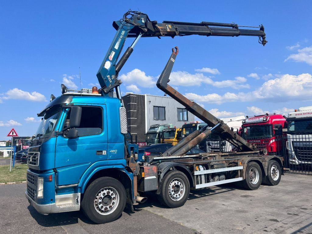 Volvo FM 480 8X2 EURO 5 - HMF 3000 K3 + AJK HookLift - Kamion sa hidrauličnom kukom, Kamion sa dizalicom: slika 1 Volvo FM 480 8X2 EURO 5 - HMF 3000 K3 + AJK HookLift - Kamion sa hidrauličnom kukom, Kamion sa dizalicom: slika 1