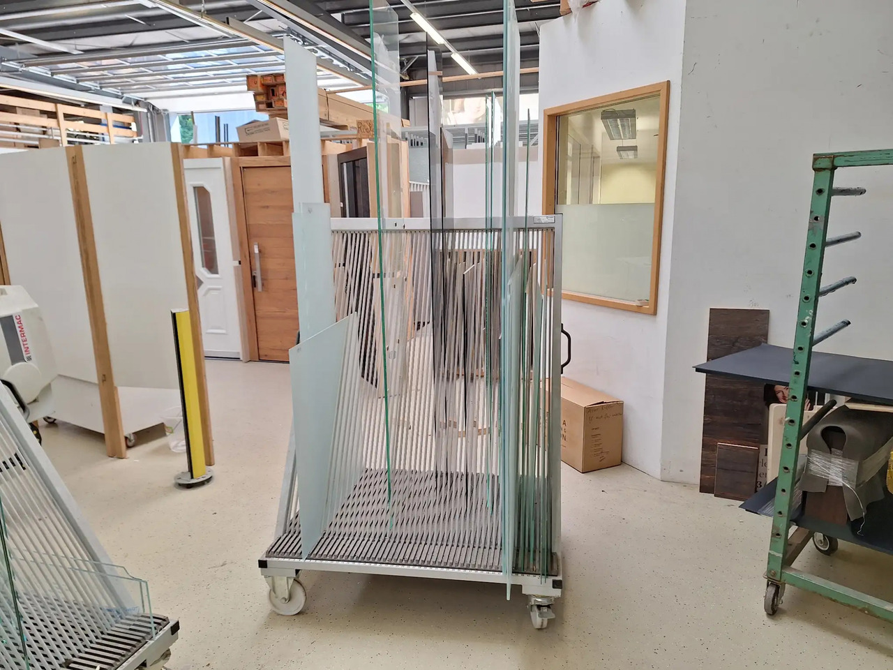 1 Stk. Glastransportwagen (Hakon) - Oprema za rukovanje materijalima: slika 1 1 Stk. Glastransportwagen (Hakon) - Oprema za rukovanje materijalima: slika 1