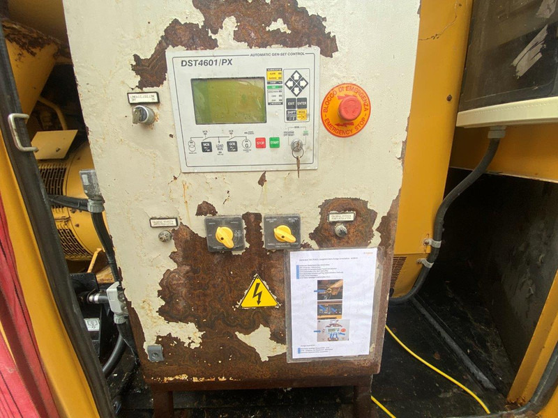 Set generatora Caterpillar 3412C 900 KVA NVT: slika 18