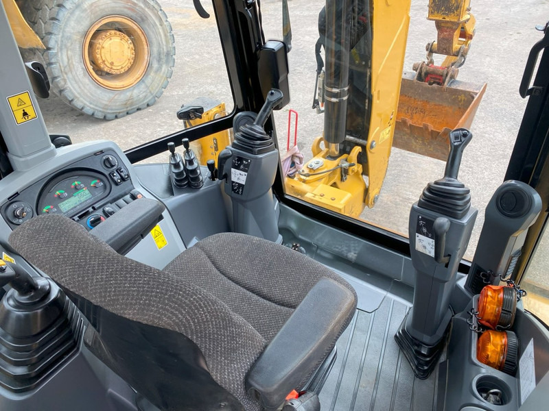 Caterpillar 432F2 NVT - Bager utovarivač: slika 5 Caterpillar 432F2 NVT - Bager utovarivač: slika 5