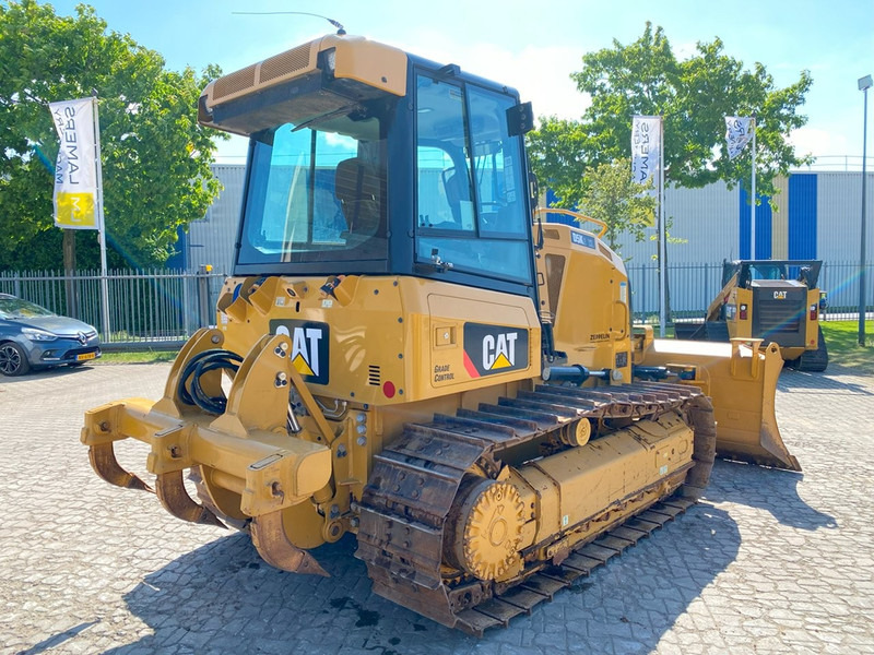 Caterpillar D5K2 XL NVT - Buldožer: slika 5 Caterpillar D5K2 XL NVT - Buldožer: slika 5