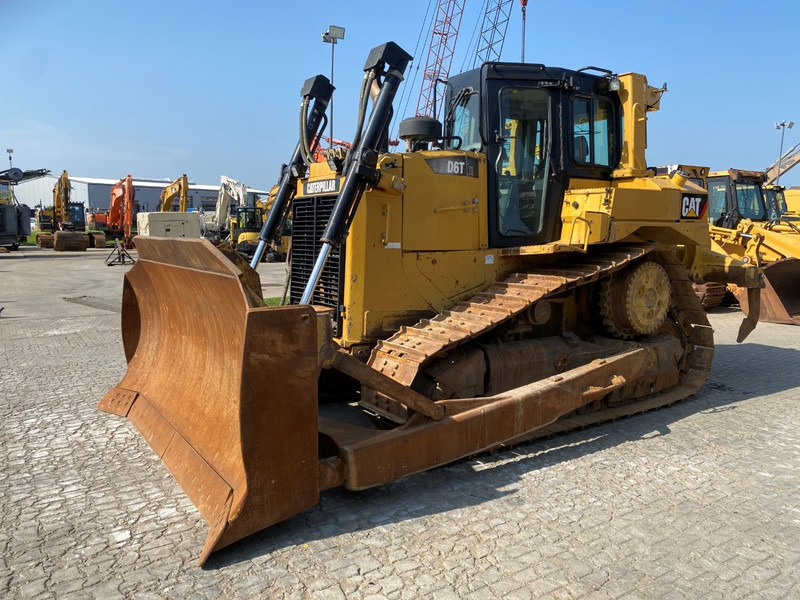 Caterpillar D6T NVT - Buldožer: slika 1 Caterpillar D6T NVT - Buldožer: slika 1