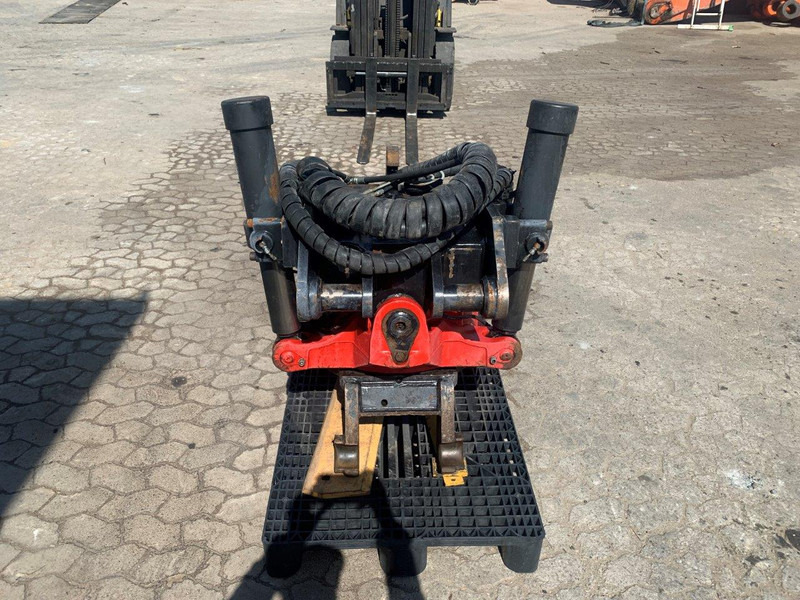 Tiltrotator INDEXATOR R8: slika 1