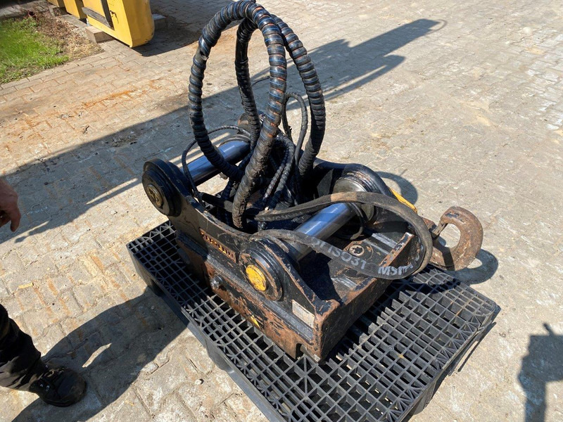 Oil Quick OQ 70 - Brza spojnica: slika 3 Oil Quick OQ 70 - Brza spojnica: slika 3