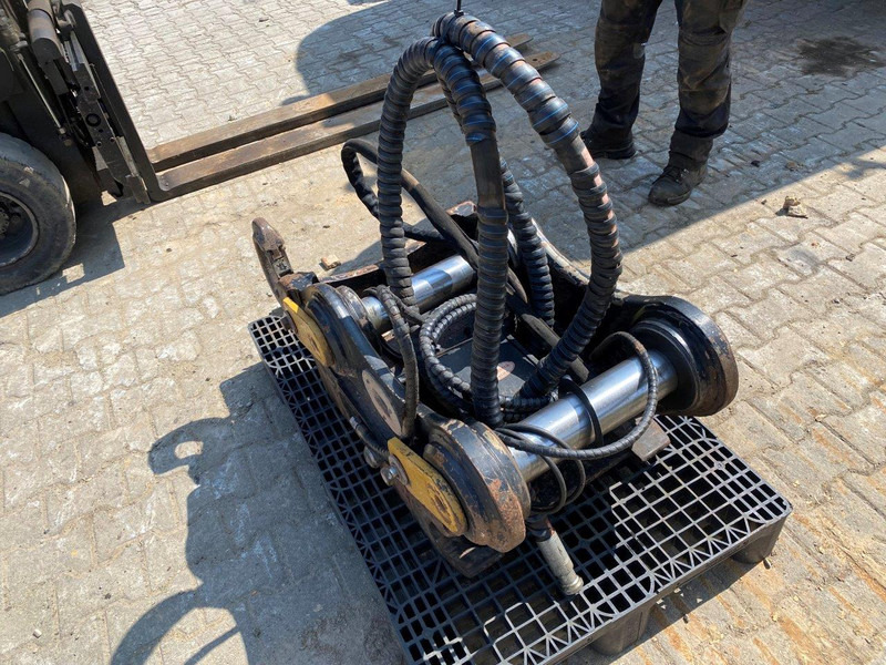 Oil Quick OQ 70 - Brza spojnica: slika 1 Oil Quick OQ 70 - Brza spojnica: slika 1