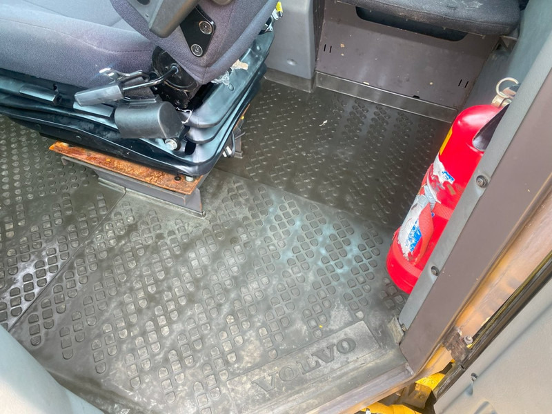 Volvo A 30 D 6x6 dumper articulated hauler - Kiper: slika 5 Volvo A 30 D 6x6 dumper articulated hauler - Kiper: slika 5