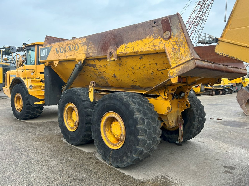 Volvo A30D 6x6 dumper articulated hauler NVT - Zglobni kiper: slika 3 Volvo A30D 6x6 dumper articulated hauler NVT - Zglobni kiper: slika 3